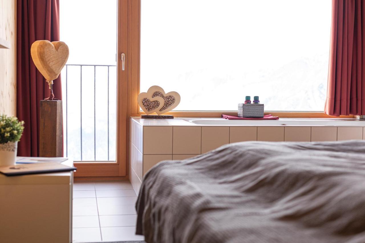 Venet Gipfelhuette Hotel Zams Bagian luar foto