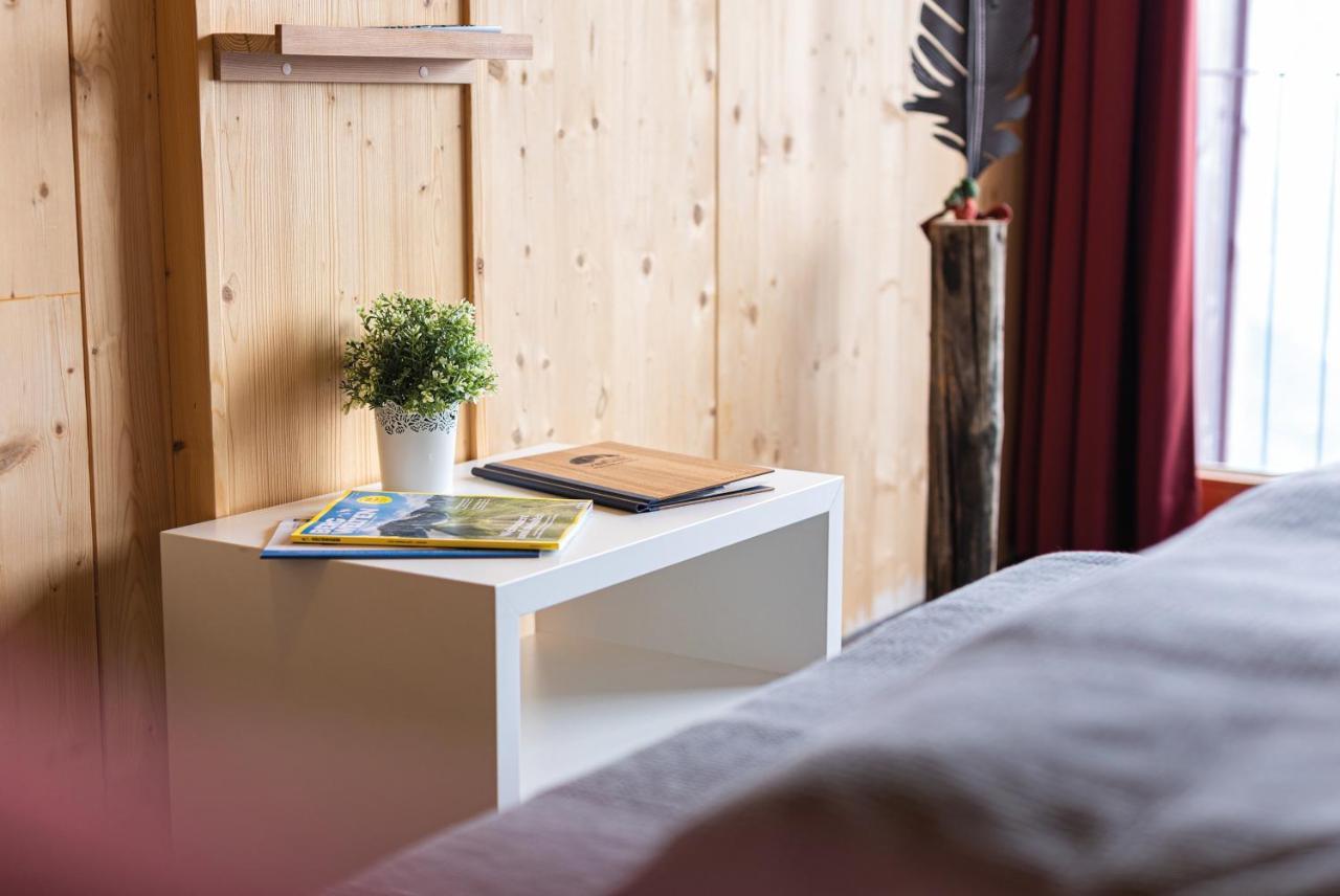 Venet Gipfelhuette Hotel Zams Bagian luar foto